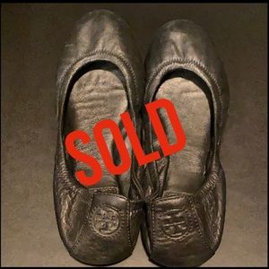 Tory Burch black leather ballerina flats size 6